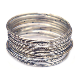Комплект из 12 браслетов кольцо Дутые белый метал
