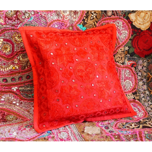 Наволочка на подушку Цветы Красная