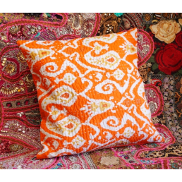 Наволочка на подушку с узорами Оранжевая